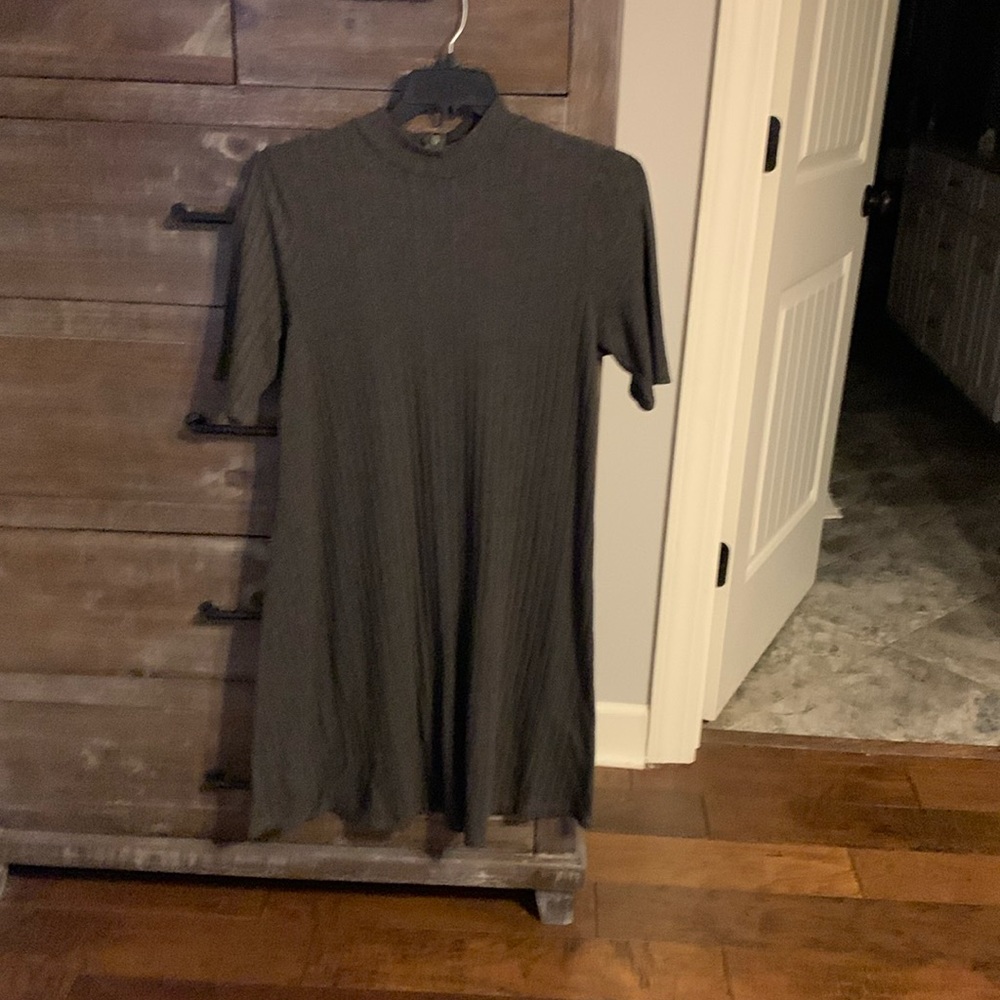 Mock neck dress with zip up the back